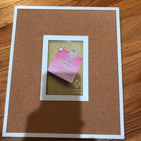 ▪️Corkboard Mat Picture Frame - Picture 1 of 6